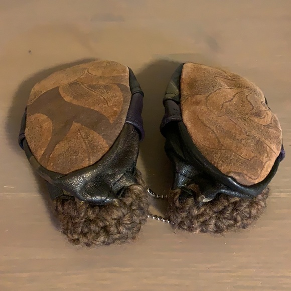 🆕 Handmade Soft Leather Moccasins - Baby Size 4 - Picture 6 of 7